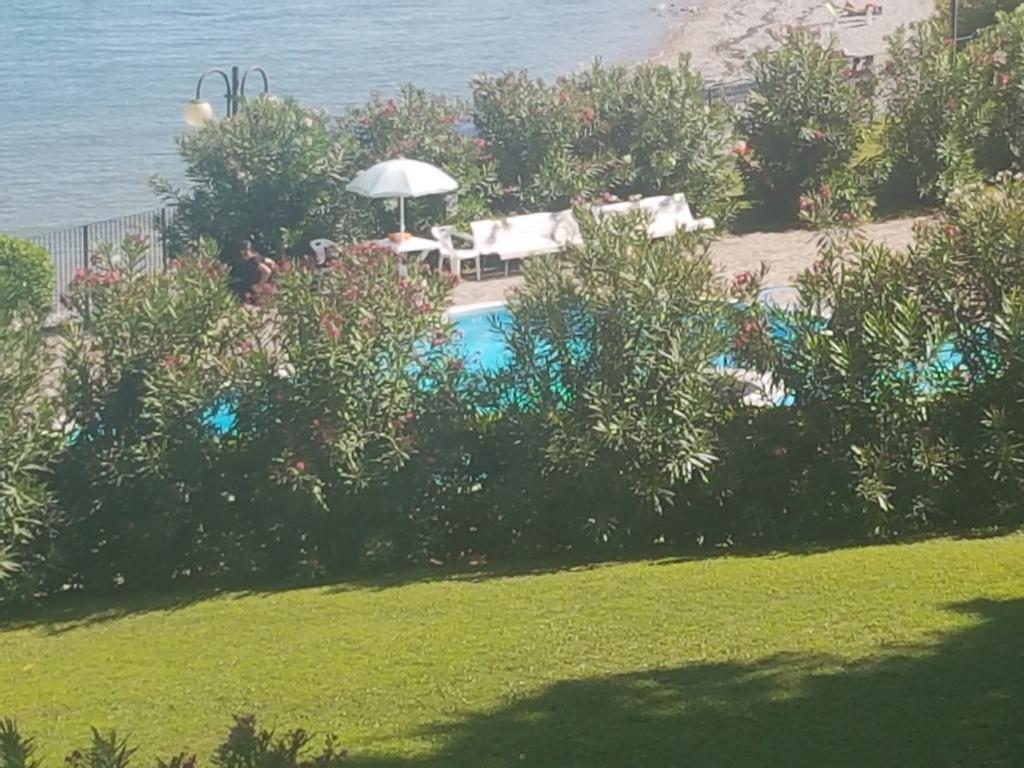 דירות מנרבה דל גארדה Casa Di Ludovica מראה חיצוני תמונה