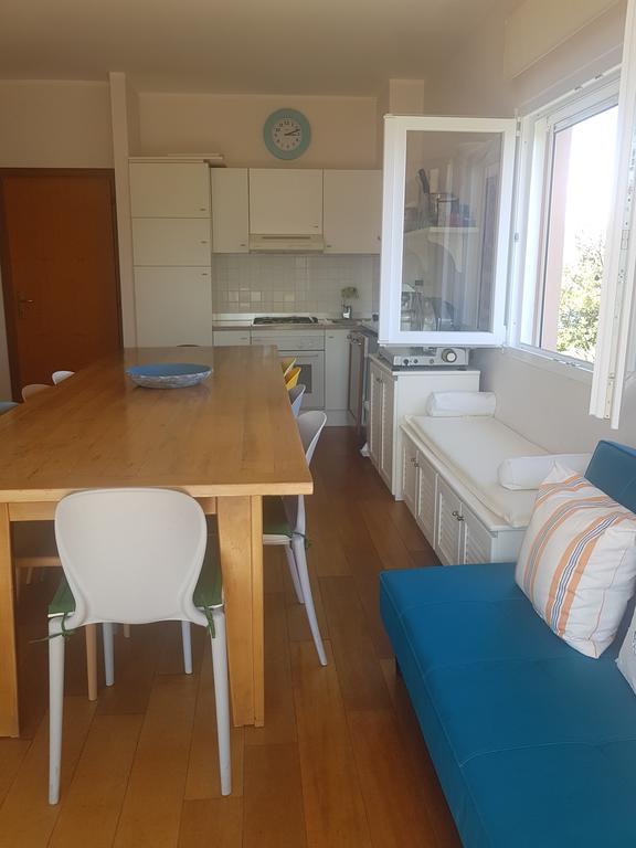 דירות מנרבה דל גארדה Casa Di Ludovica מראה חיצוני תמונה